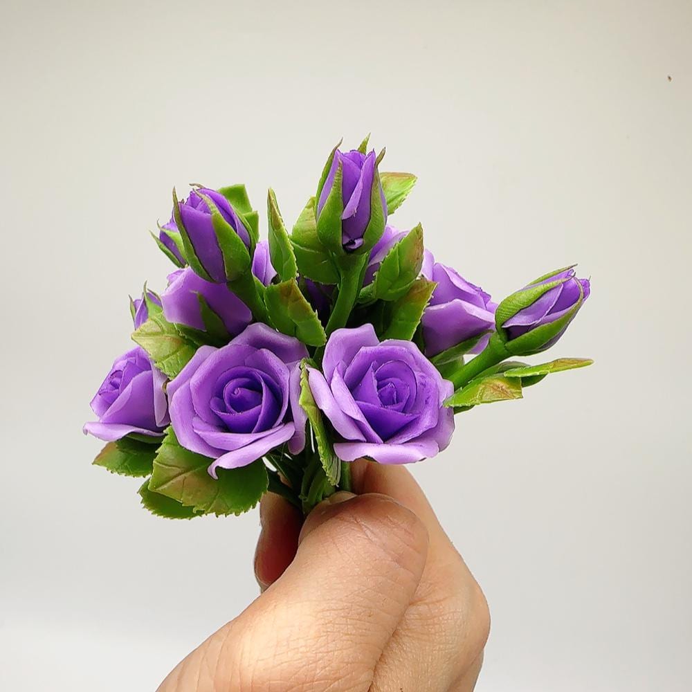 5 Bunch Mini Purple Rose without pot scale 1:6