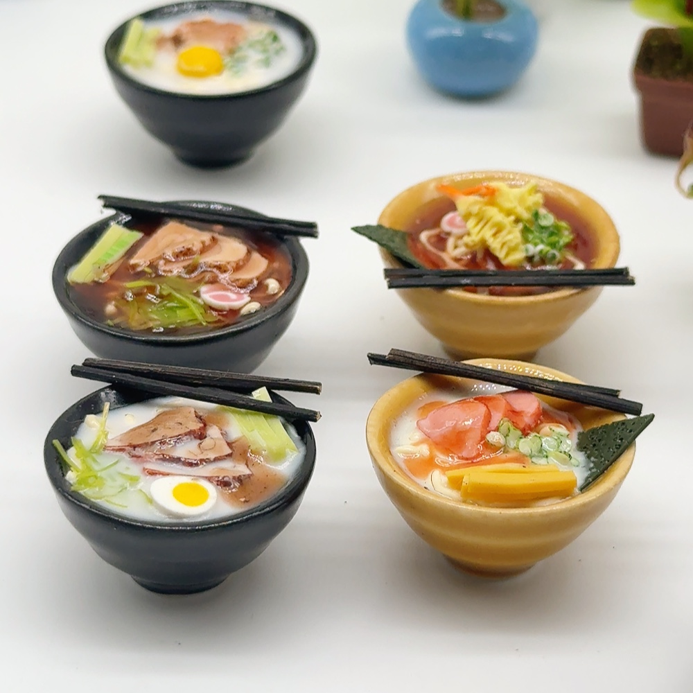 4 pieces Ramen Japanese Cuisine