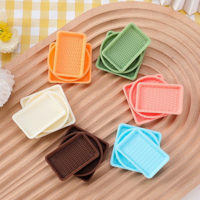ถาดจิ๋วงานจำลองหวายแผ่นพลาสติกสี่เหลี่ยมผืนผ้าสแควร์รอบ DIY handmade อุปกรณ์เสริมอาหารคอนเทนเนอร์ของเล่นบ้านตุ๊กตาตกแต่ง