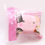 สกุชชี่เต้าหู้ชมพู