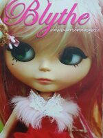 BLYTHE แค่มองตาก็ตกหลุมรัก : เพชรภี ปิ่นแก้ว