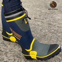 รองเท้าบูทกันน้ำ หัวเหล็ก พื้นเหล็ก