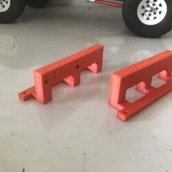 ขาจับบอดี้ Hilux ใส่ Tamiya CC-01