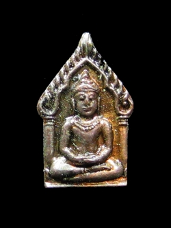 (19) พระขุนแผนยอดขุนพลจิ๋ว ลพ.สาคร เนื้อสัตตตะโลหะ ปี ๓๓ คลุกสีผึ้งหลวงปู่แก้ว