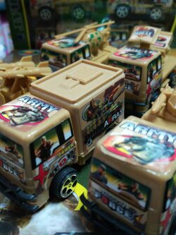 รถทหาร เซต 6 คัน