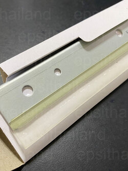 XEROX /EPSON WB-XCP305 เบรดทำความสะอาดลูกดรัม WIPER BLADE FOR XEROX DCP-C1110/C1190/C2120/CP305/CM305/6128/6130EPSON AL-C2900/AL-CX29 800 กรัม