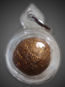 (9) ลูกอมผงพลายหลวงปู่ทิม บรอนด์วานิชย์ 1.5 ซ.ม.