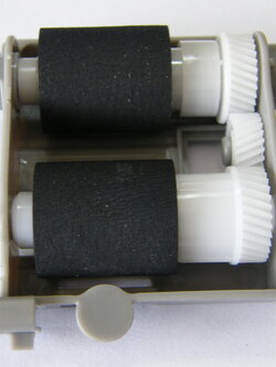 KYOCERA 302LV94270 HOLDER FEED ASSY FOR KYOCERA FS2100/2100DN/4100DN/4200DN/4300DN/M3040/M3540/M3550/M3560 500 กรัม