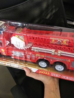 รถดับเพลิงฝาครอบ รถดับเพลิงเสมือนจริง ของเด็กเล่น