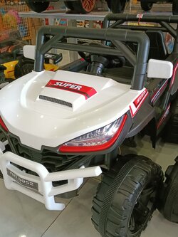 รถแบตบังคับวิทยุ รถ ATV ขับเคลื่อน 4 ล้อ 4 มอเตอร์ รถไฟฟ้าบังคับวิทยุ 3952MTR