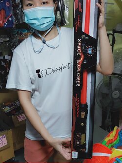 ดาบ เลเซอร์ ของเล่น ใส่ถ่านมีแสง สี เสียง