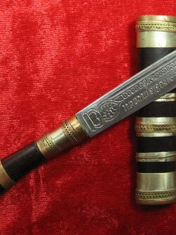 (22) มีดหมอหลวงพ่อคูณ วัดบ้านไร่ ปี 36 (ด้ามไม้ฝักไม้) ออกที่วัดประโดก อ.เมืองนครราชสีมา ปี 2536