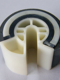 1292933 ลูกยางดึงกระดาษ PICKUP ROLLER ASSY FOR EPSON ACULASER C1100/CX11/CX21/XEROX DOCUPRINT C525/C2090 500 กรัม