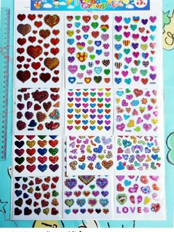 สติ๊กเกอร์หัวใจขอบทอง