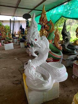 พญานาค สีขาว รุ่นดูดทรัพย์เงินล้าน