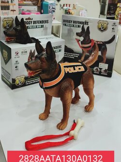 สุนัขตำรวจ ของเล่น หมาตำรวจใส่ถ่าน เดินเห่า มีกระดูกพร้อมเสื้อ 9 ใช่ไหมครับ ok