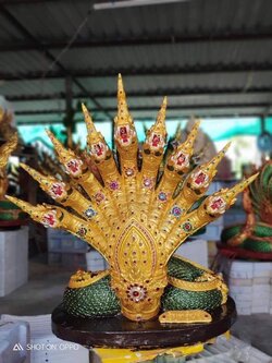 พญานาค 9 เศียร สีเขียวทอง รุ่นรับทรัพย์