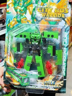 หุ่นยนต์แปลงร่าง หุ่นยนต์ของเล่น ของเล่นเด็ก ขอองเล่นเสริมสร้างทักษะ