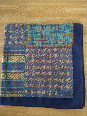 ผ้าเช็ดหน้า HOMME YUKI TORIมือ2