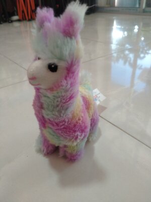 พวงกุญแจตุ๊กตาอัลปาก้า