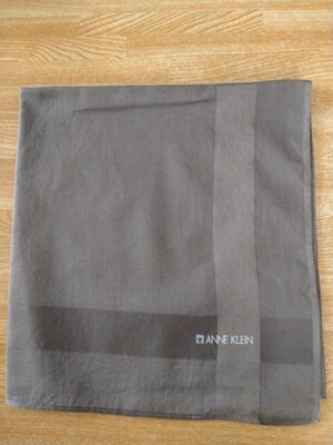ผ้าเช็ดหน้าANNE KLEIN มือ2