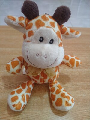 พวงกุญแจตุ๊กตาผ้ายีราฟ