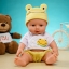 ตุ๊กตาซิลิโคนสวมชุดกบน้อยสีเหลืองสำหรับผู้ที่รักการสะสมและนำไปเล่นบทบาทสมมติ