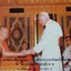 สมเด็จพระสันตะปาปา จอห์น ปอล ที่2 เสด็จเยือนไทยเป็นครั้งแรกปี 2527 เสด็จเข้าเฝ้าฯพระบาทสมเด็จพระเจ้าอยู่หัว